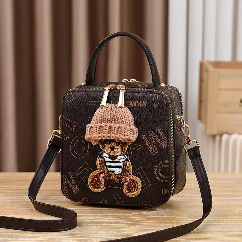 Fashion Bear Box Bag Portable Shoulder