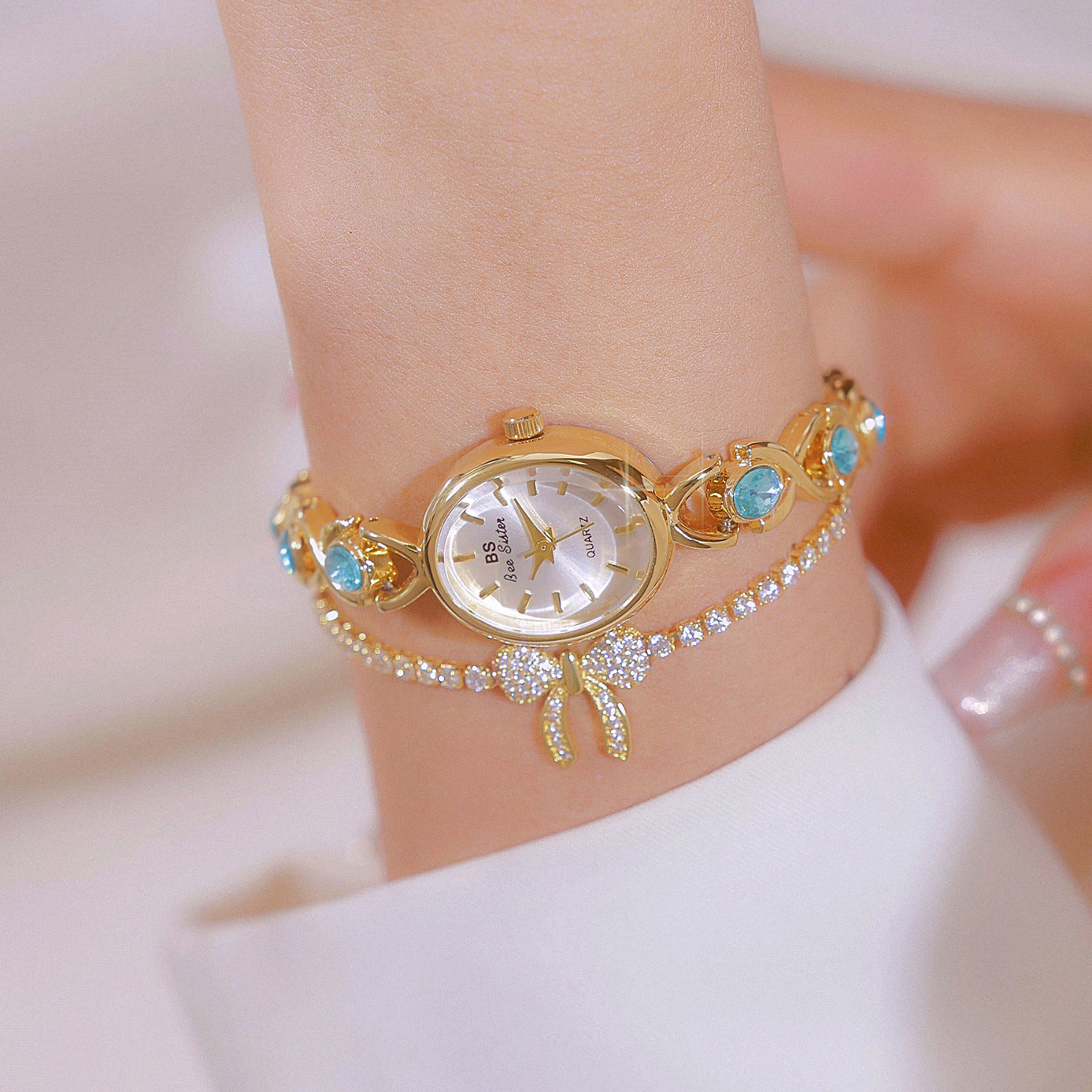 Oval Glacier Sapphire Watch Luxury Ice-Crushing