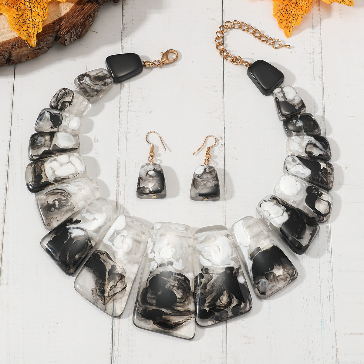 Retro Three-Piece Personalized Set Stylish Coordinated