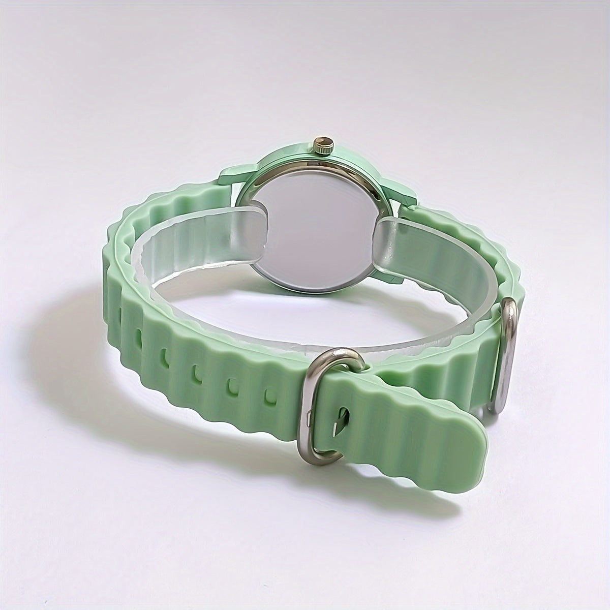 Round Shell Quartz Watch Silicone Strap