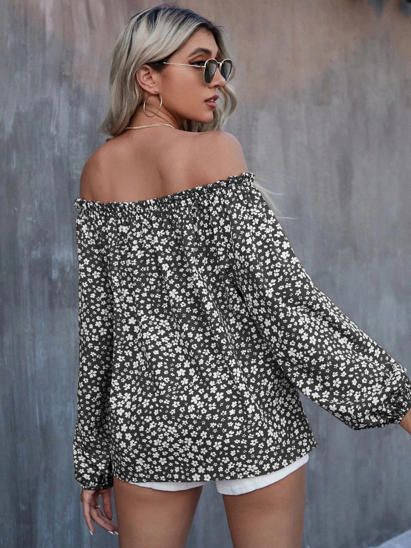 Off-Shoulder Printed Long Sleeve Loose Shirt