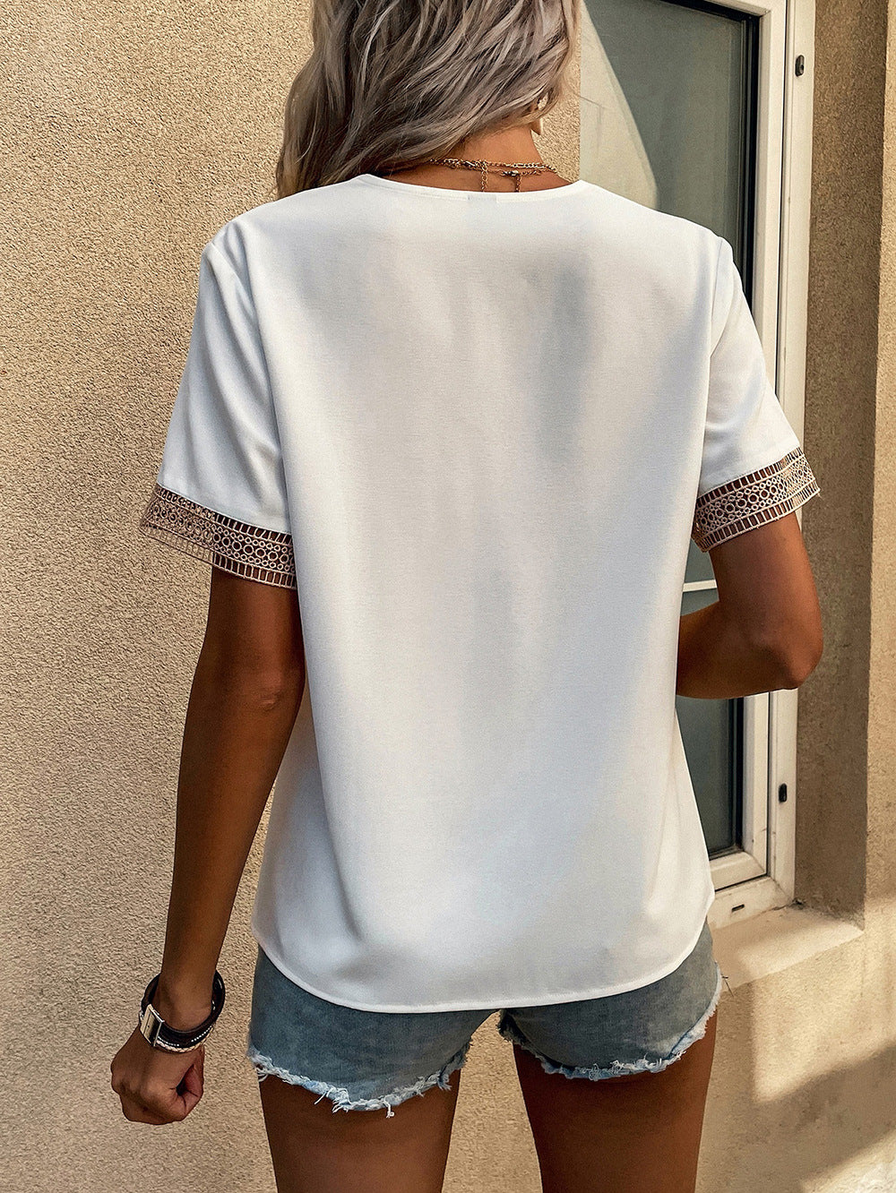 V-neck Lace Loose Top Temperament