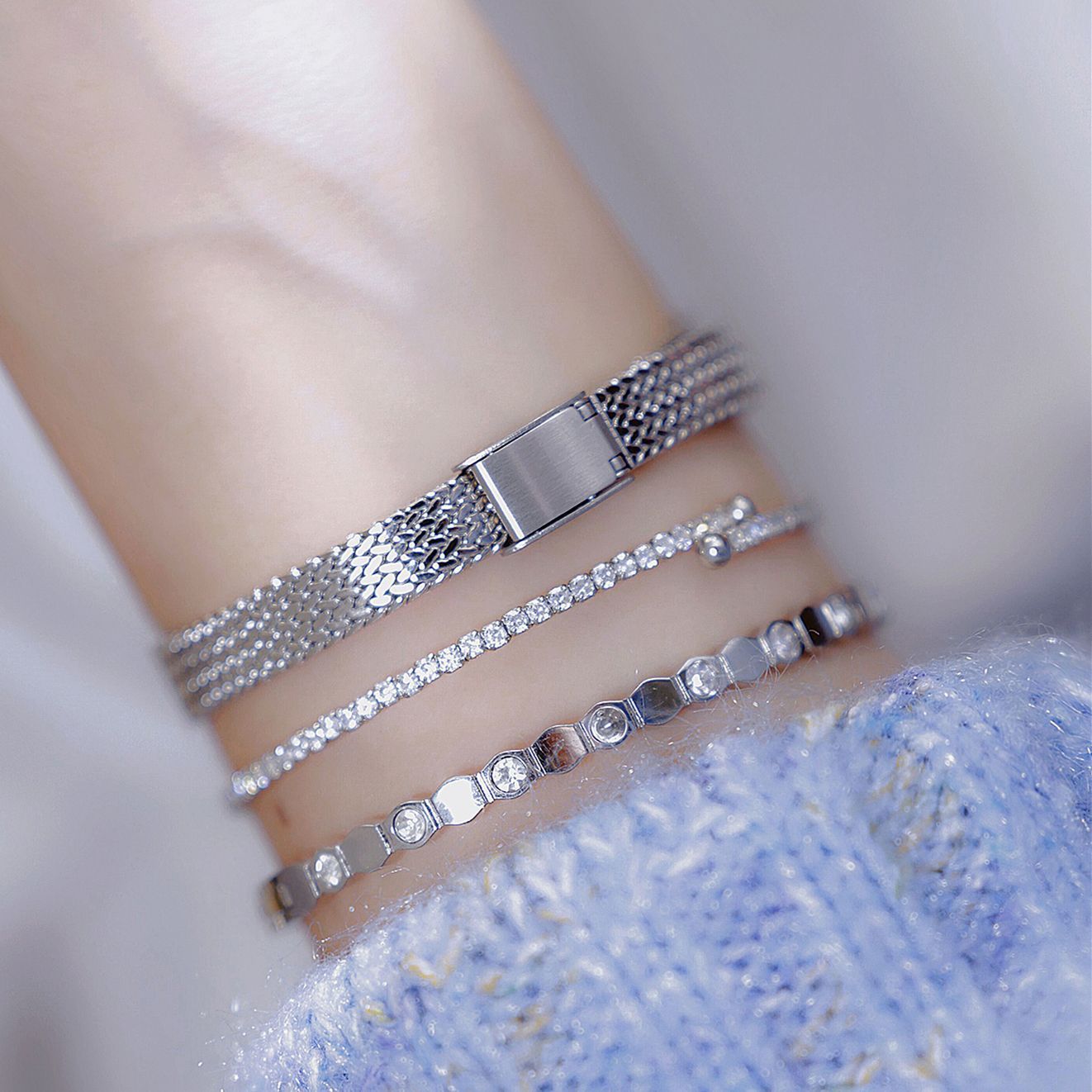 Light Luxury Silver Watch Elegant Small Dial Jewelry Timepiece