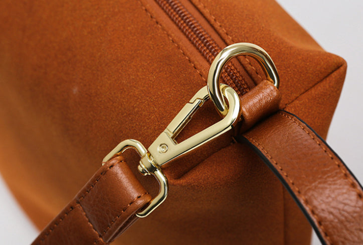 Vintage Large Capacity Elegant Shoulder