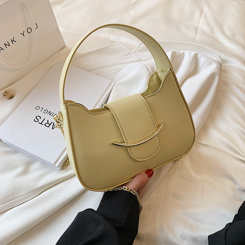 Smiley Western Style One-shoulder Armpit Handbag