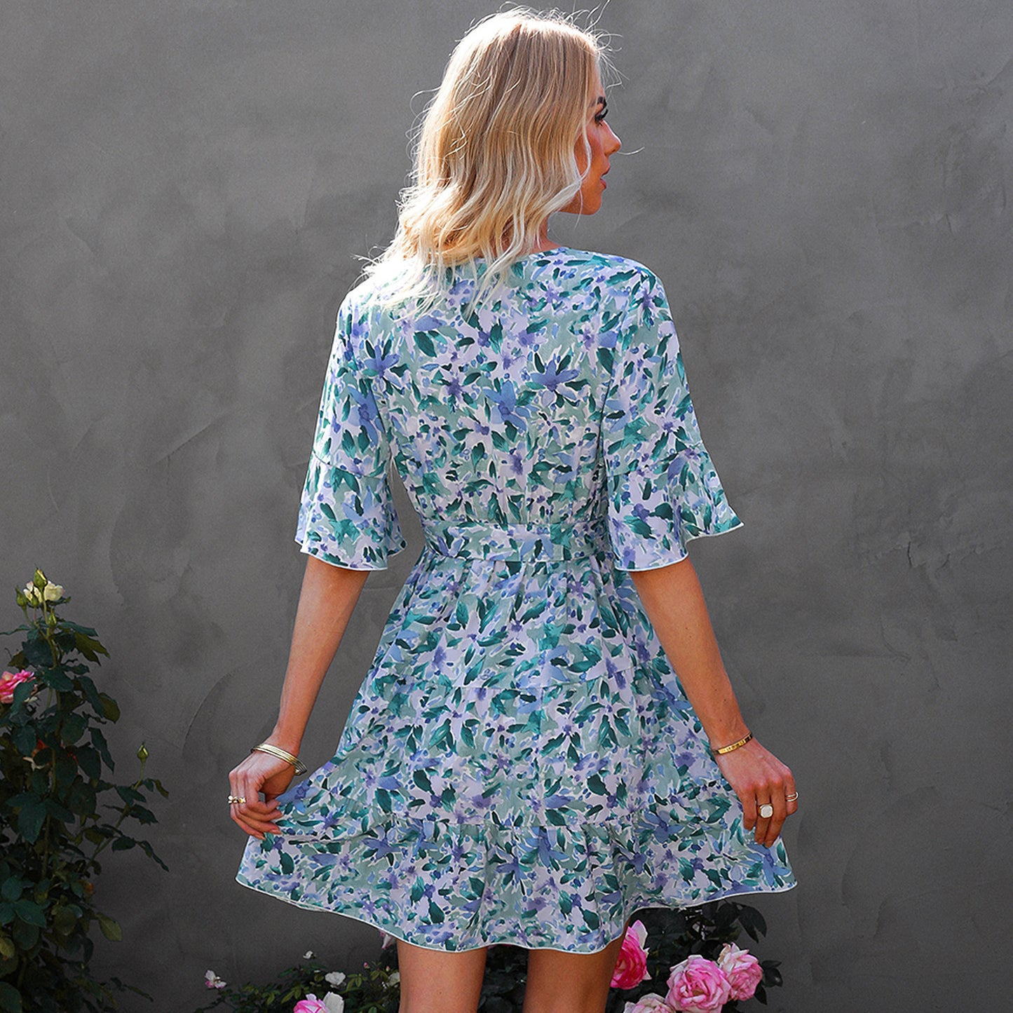 European And American V-neck Short-sleeved Ruffled Floral Dress