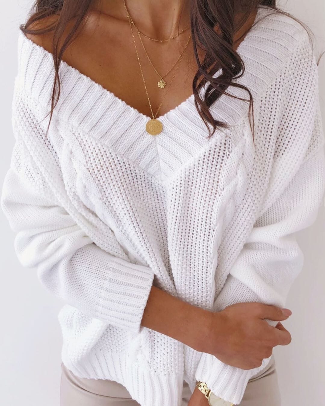 V-Neck Cardigan Sweater Off-Shoulder Sweater Sweaters & loungewear VAYORK STARS White L