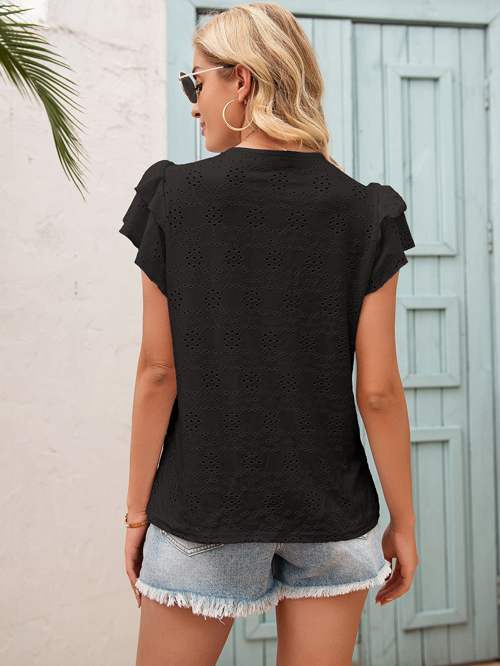 Chain Link Cutout Tie Round Neck Top
