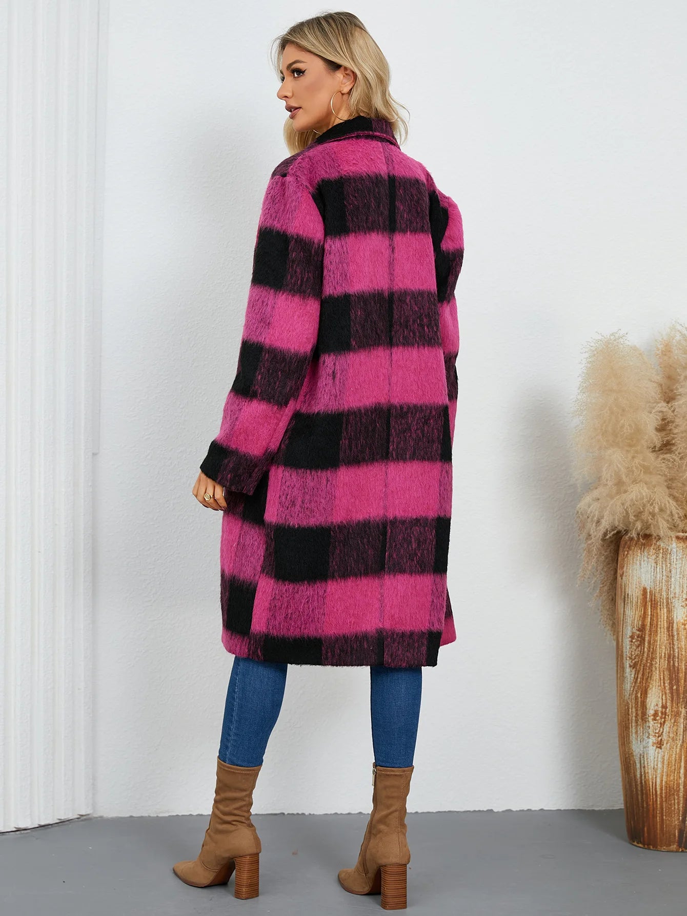 Long Plaid Wool Coat – Double-Faced Woolen Overcoat with Suit Collar