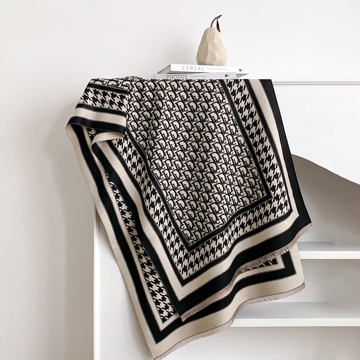 Elegance Houndstooth Two-Sided Print Scarf