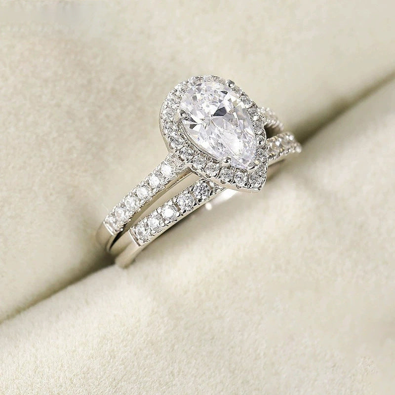 Teardrop Zircon Inlaid Ring – Elegant Sparkle in Silver, Gold & Rose Gold