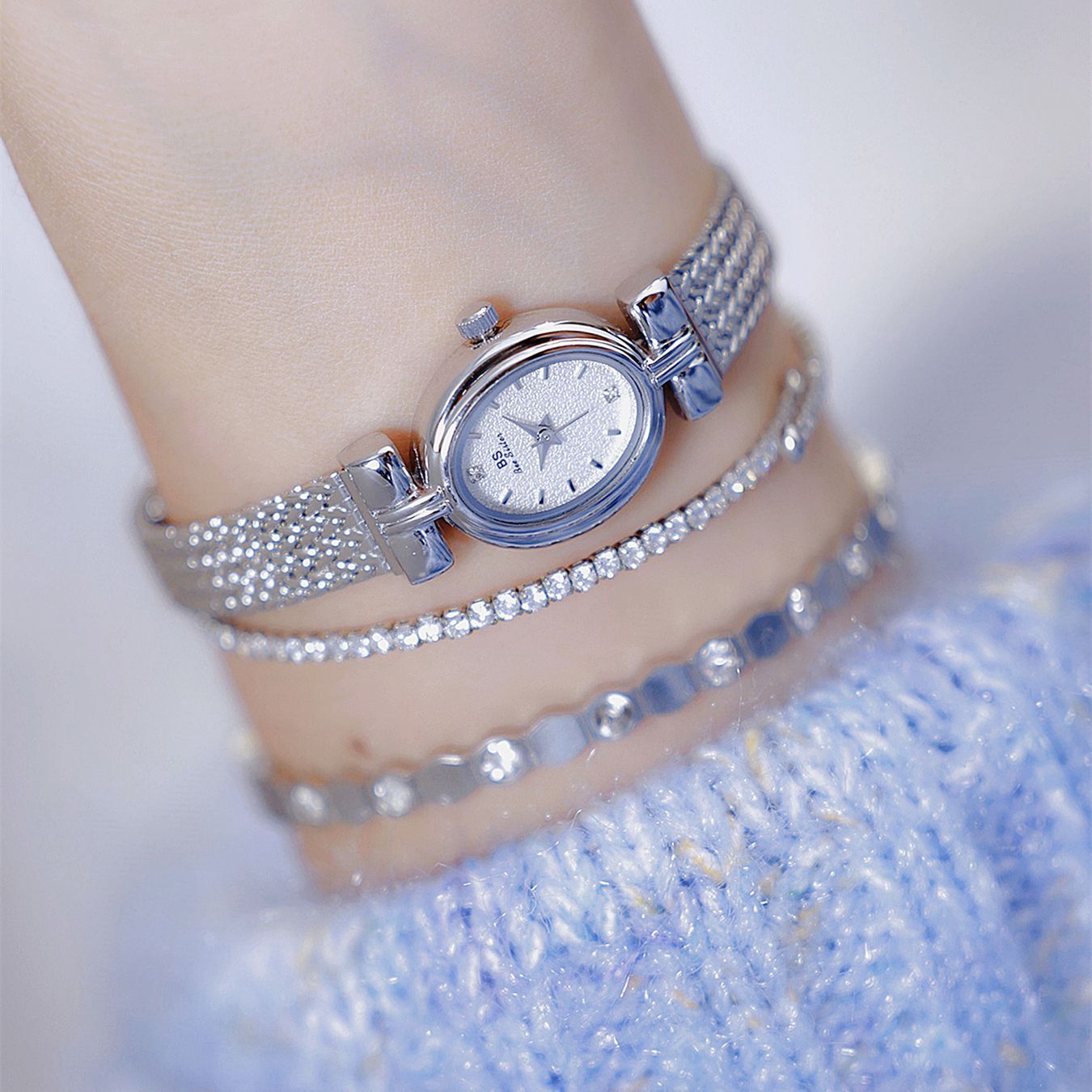 Light Luxury Silver Watch Elegant Small Dial Jewelry Timepiece