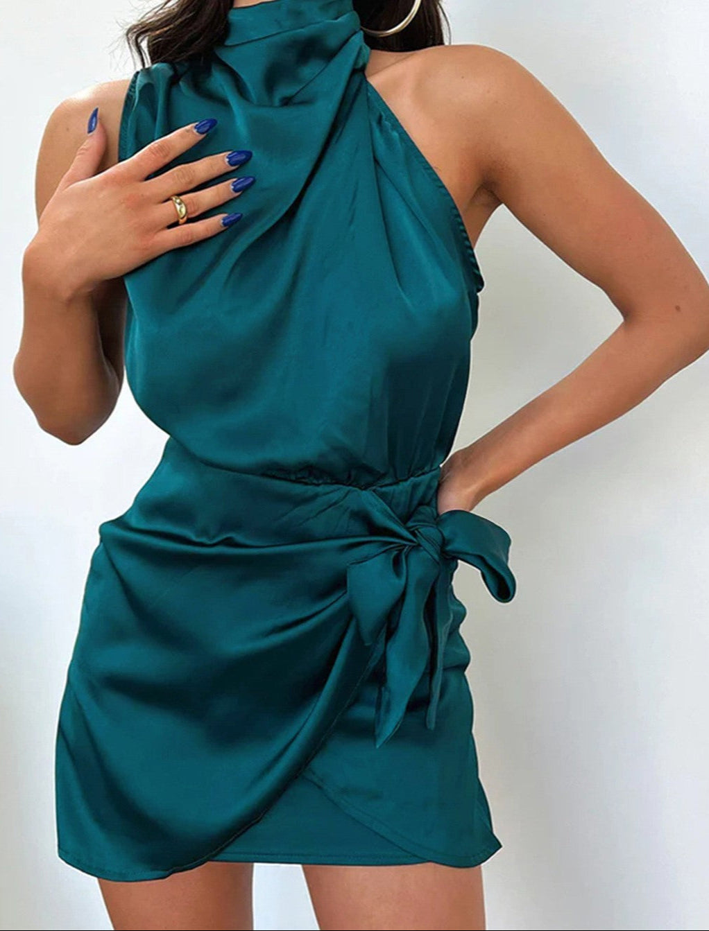 Elegant Halter Neck Dress Sleeveless Waist-Tie Short