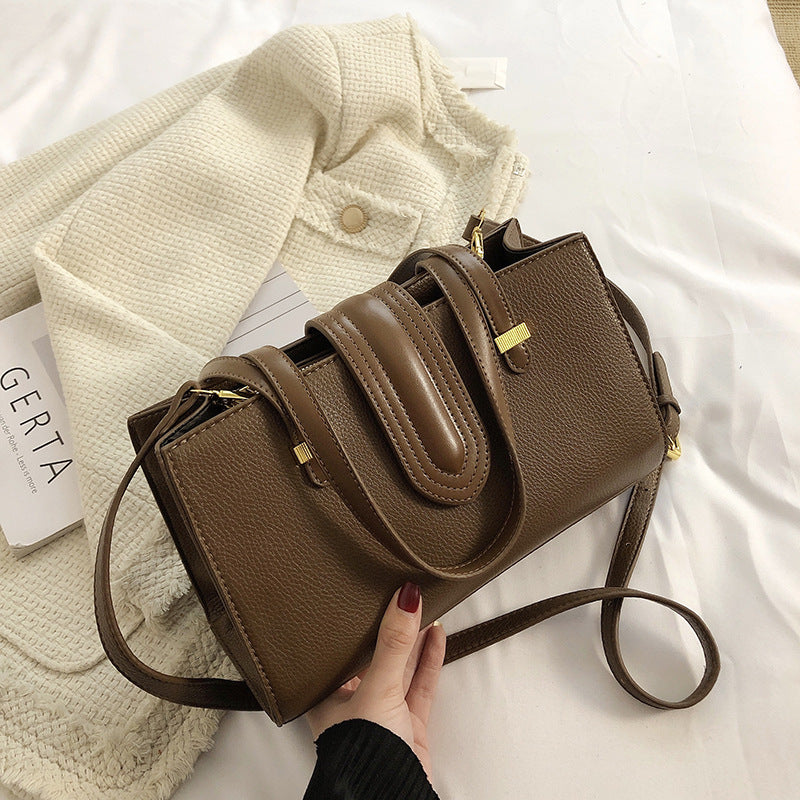 Crossbody Shoulder Bag – Urban Simple Handbag with Adjustable Strap