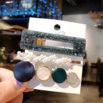 Elegant Clips & Hairpins