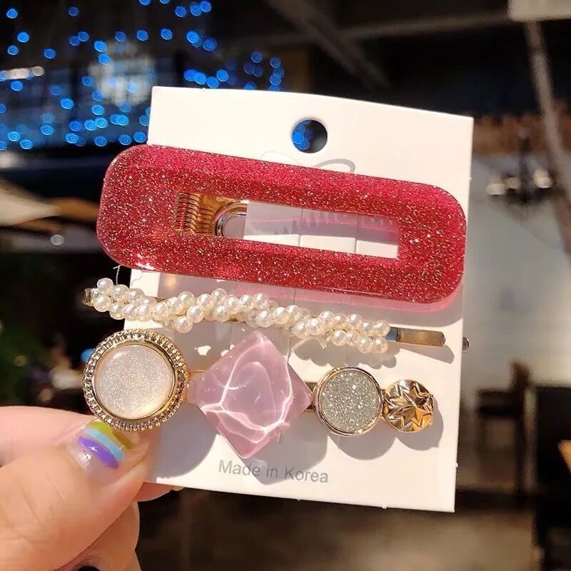 Elegant Clips & Hairpins