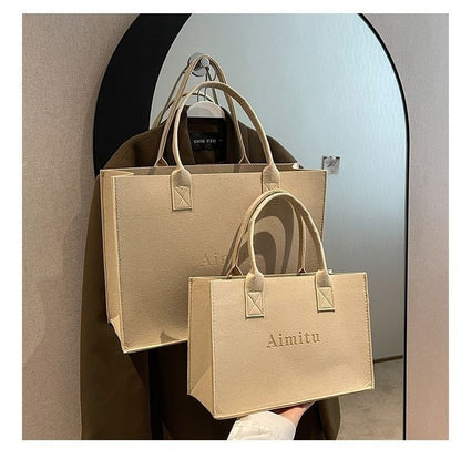 Large Capacity Travel Felt Tote Bag Stylish & Portable Gift Bag