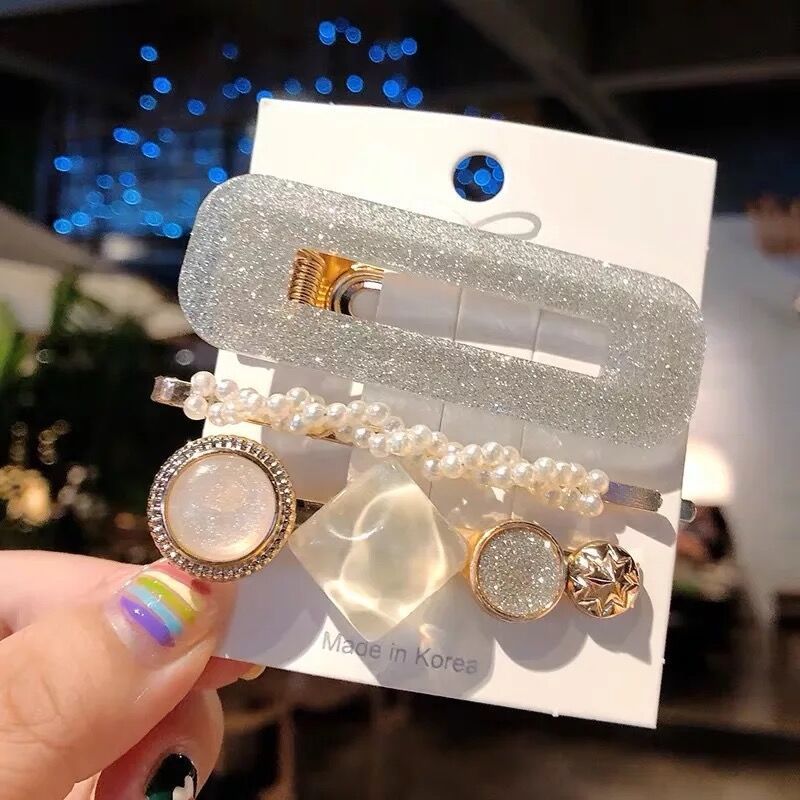 Elegant Clips & Hairpins