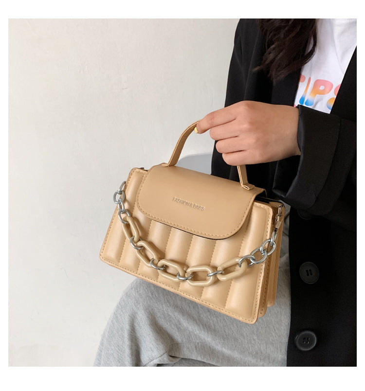 Chain Crossbody Shoulder Bag