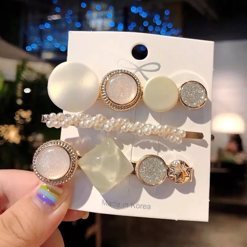 Elegant Clips & Hairpins