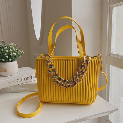 Pleated Handbag Chain Embellished One-Shoulder Span