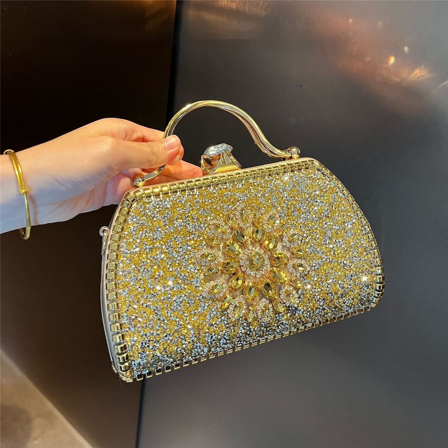 Alloy Rhinestone Carved Banquet Elegant Clutch