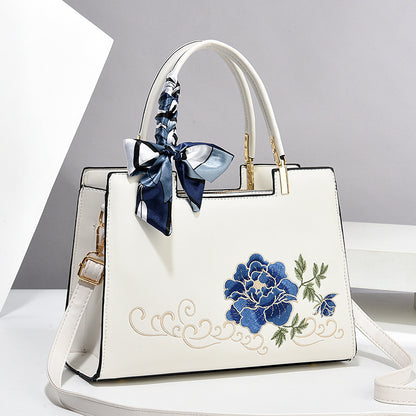Large Capacity Embroidered Shoulder Bag