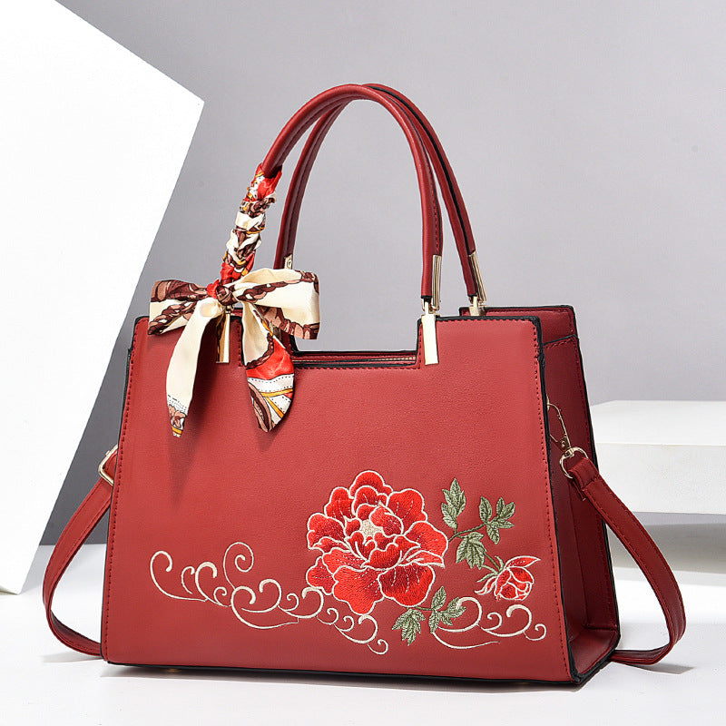 Large Capacity Embroidered Shoulder Bag