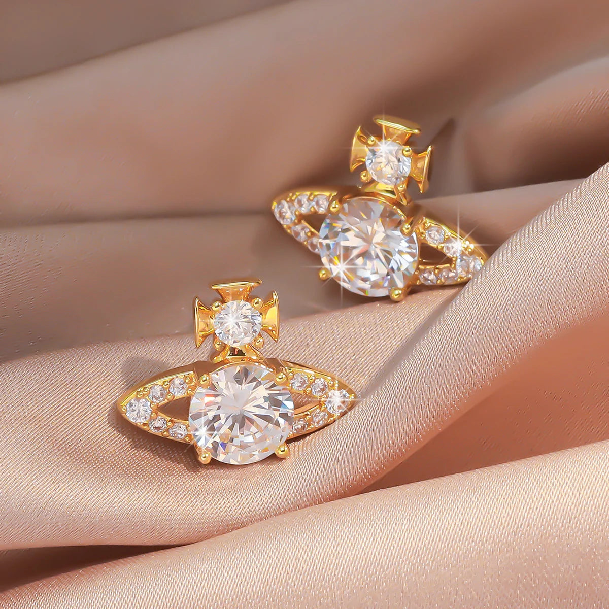 Saturn Crystal Stud Earrings Sparkling Unique