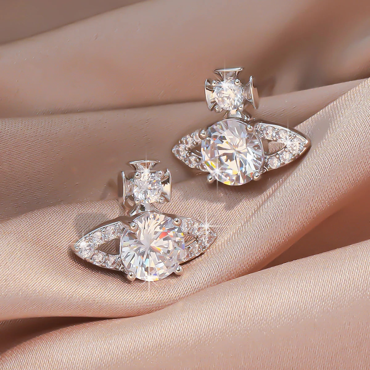 Saturn Crystal Stud Earrings Sparkling Unique