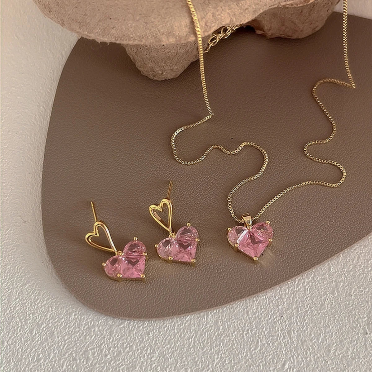 Heart-Shaped Pink Zircon Pendant Necklace & Earrings Set