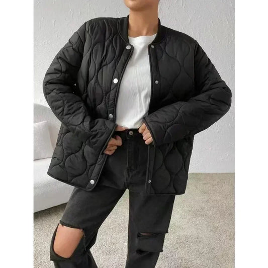 Fashionable  Quilted Lightweight Jacket Warmly Padded Outwear with Button Down Front