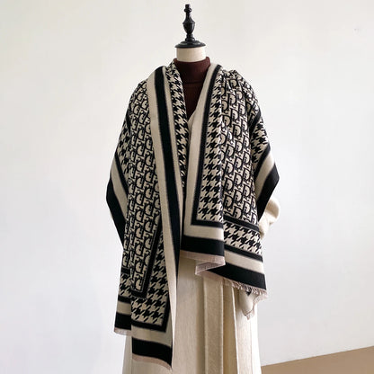 Elegance Houndstooth Two-Sided Print Scarf