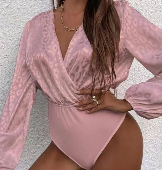 Long Sleeve Collarless Jacquard Slim Bodysuit
