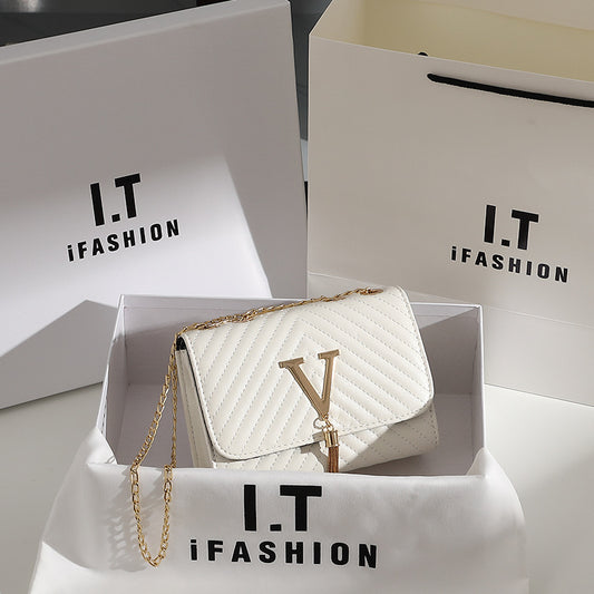 Fashion Chain One-Shoulder Messenger Bag