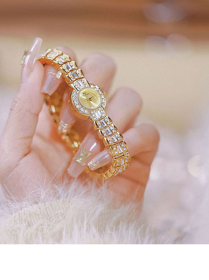 Middle-ancient High-grade Sense Mild Luxury Retro Bright Compact Temperamental 4